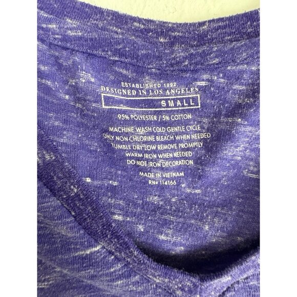 LSU Womens Shirt Activewear Size Small Tee V Neck Tigers Short Sleeve Stretch - Picture 5 of 6